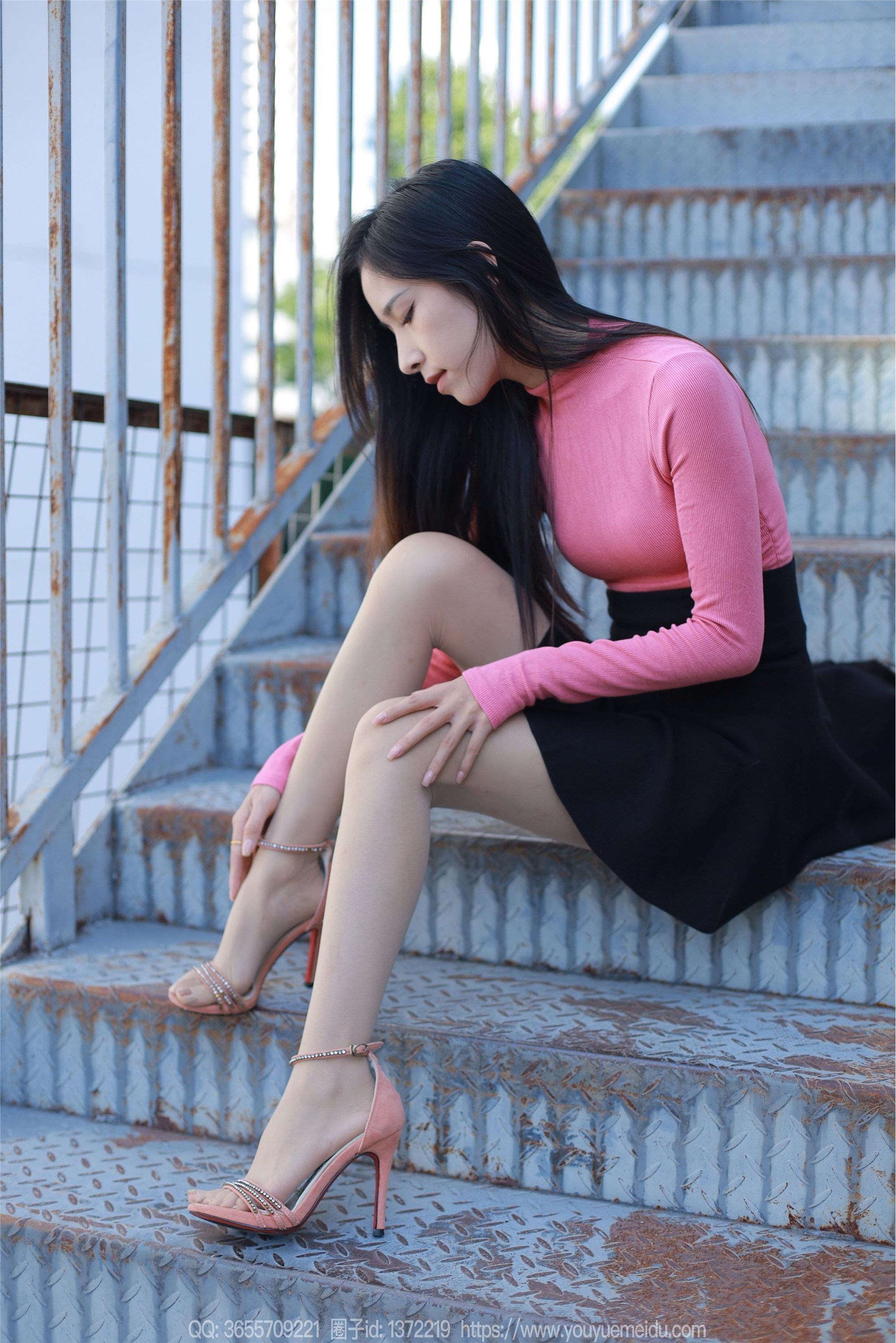 IESS异思趣向  2023.11.26 丝享家 1595 美子《粉色佳人》